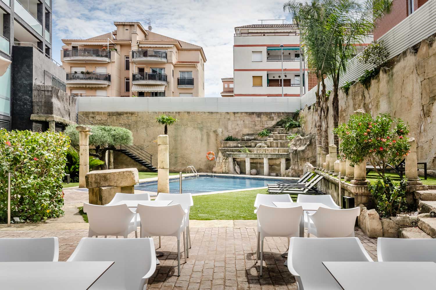 Exe Cunit Suites & Spa
